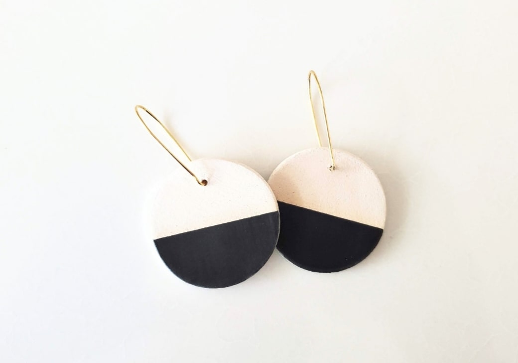 Casual Black And White Circle Polymer Earring For Women