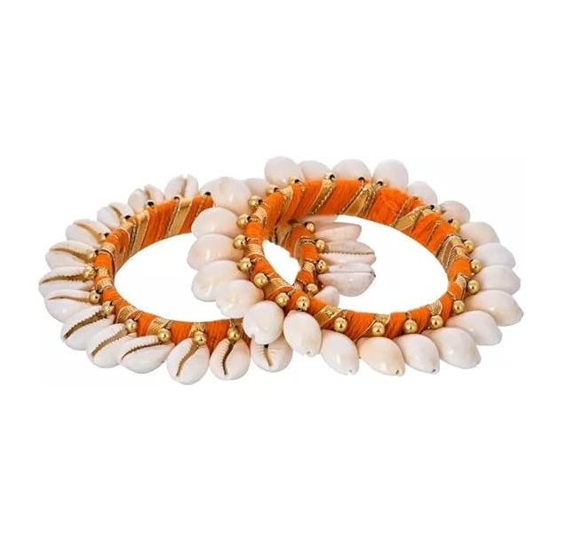 Women's Beautiful Handmade Orange Cowrie Shell Bangles 1 Set
