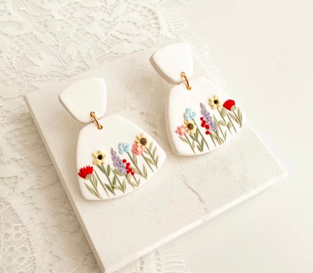 POOJA Fancy White Flower Beautiful Earning For Girls